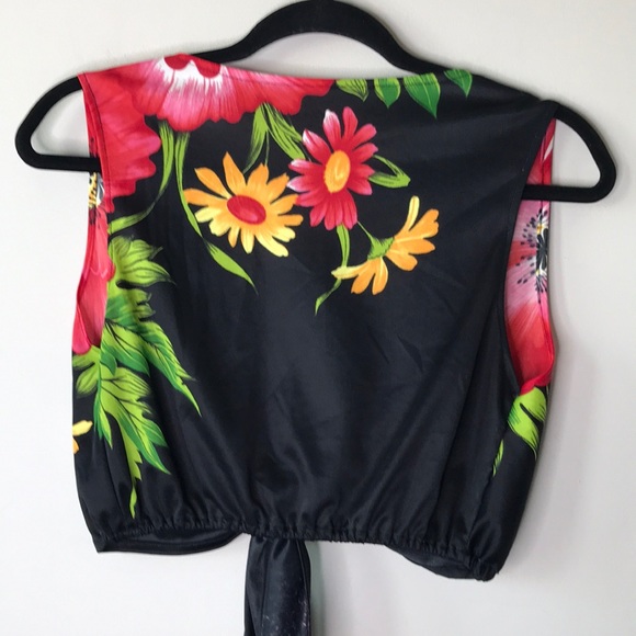 Custom Made Wrap Cropped Tank Top - Picture 8 of 14